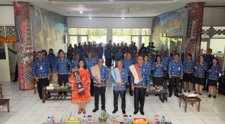 Estafet Kepemimpinan Disparekraf NTT: Dari Noldy Pellokila Ke Doris Rihi